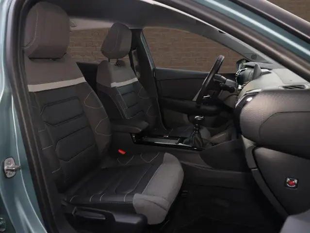 Citroen C4 view 7