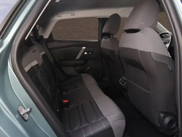 Citroen C4 view 8