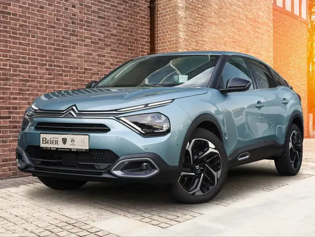 Citroen C4 view 2