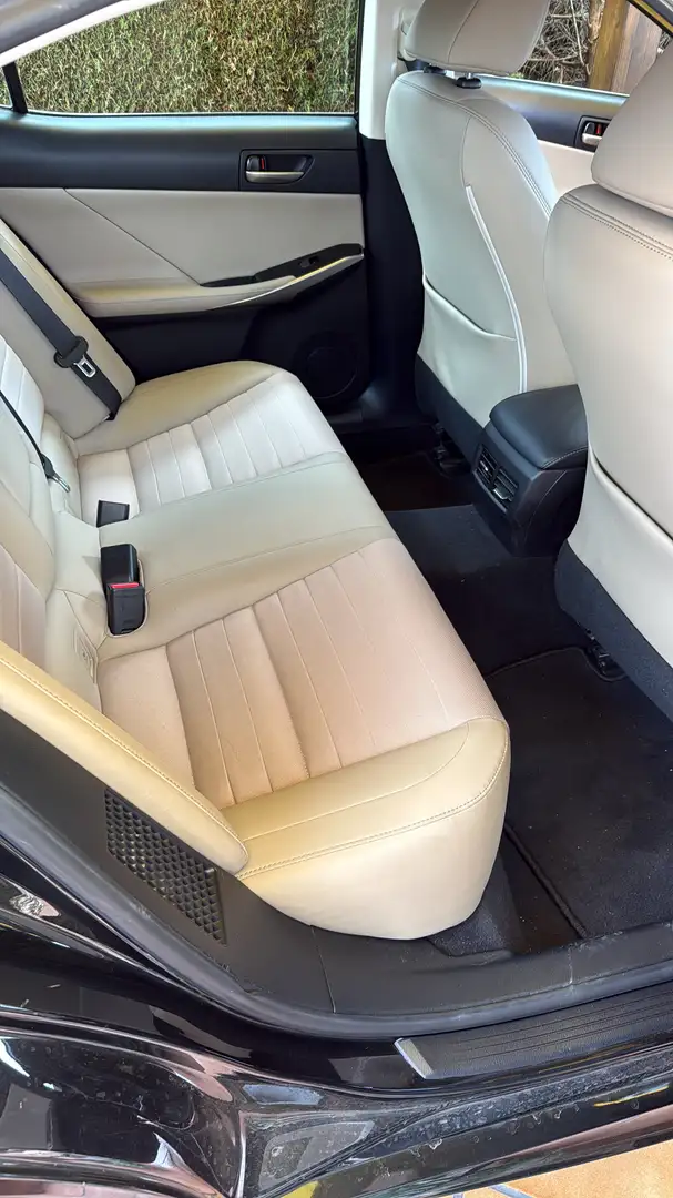 Lexus IS 300 IS 300h Luxury Luxury Negro - 2