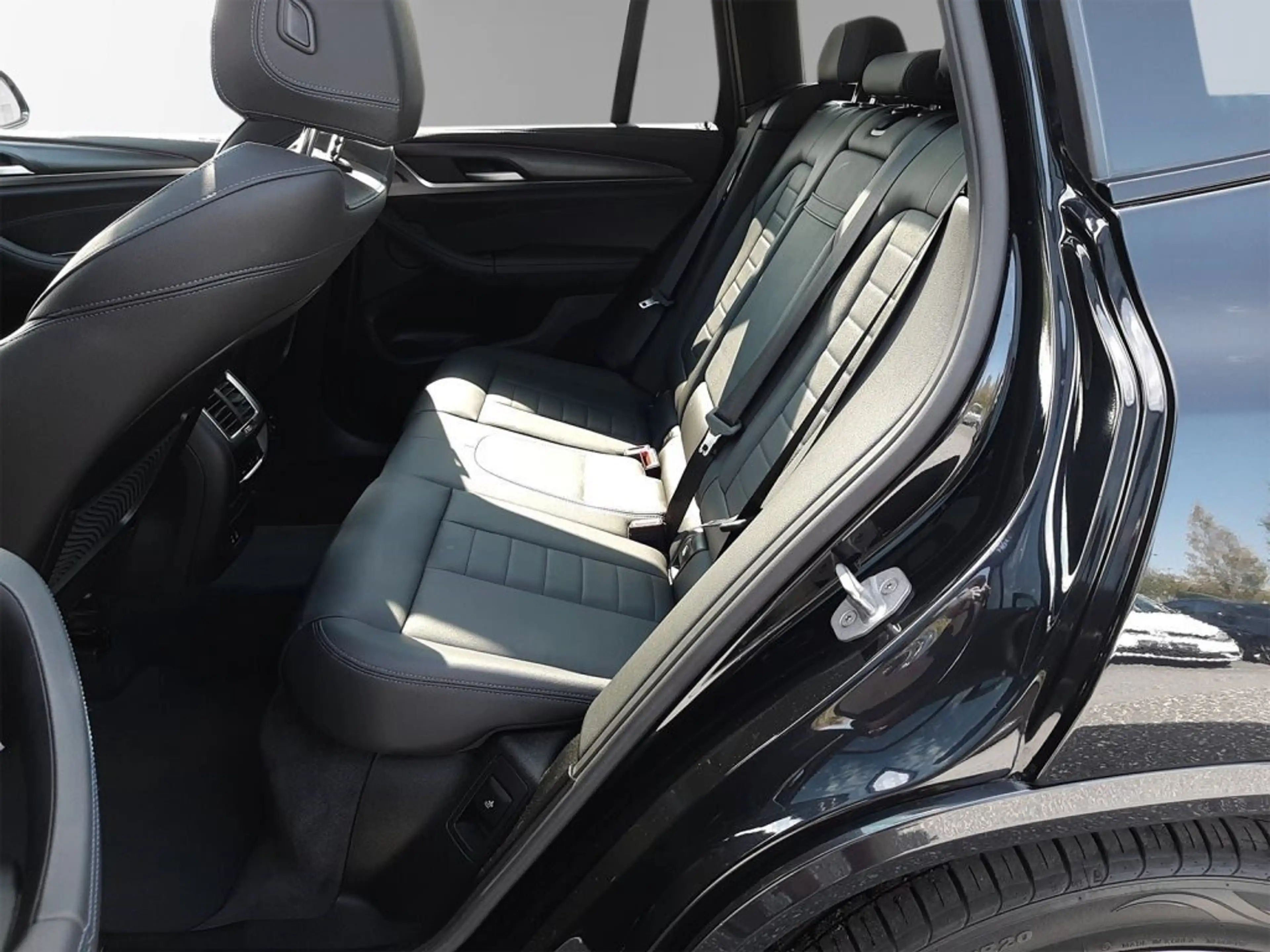 BMW iX3 M-Sport AHK Pano ACC Head-Up HK HiFi DAB uvm. — photo 15