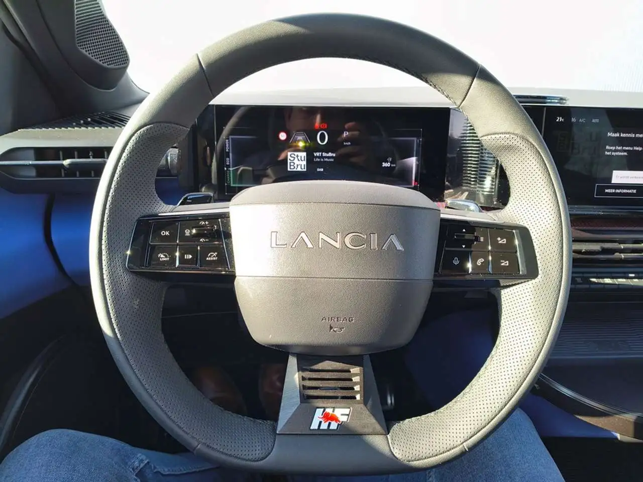 Lancia Ypsilon 2025 — фото 9