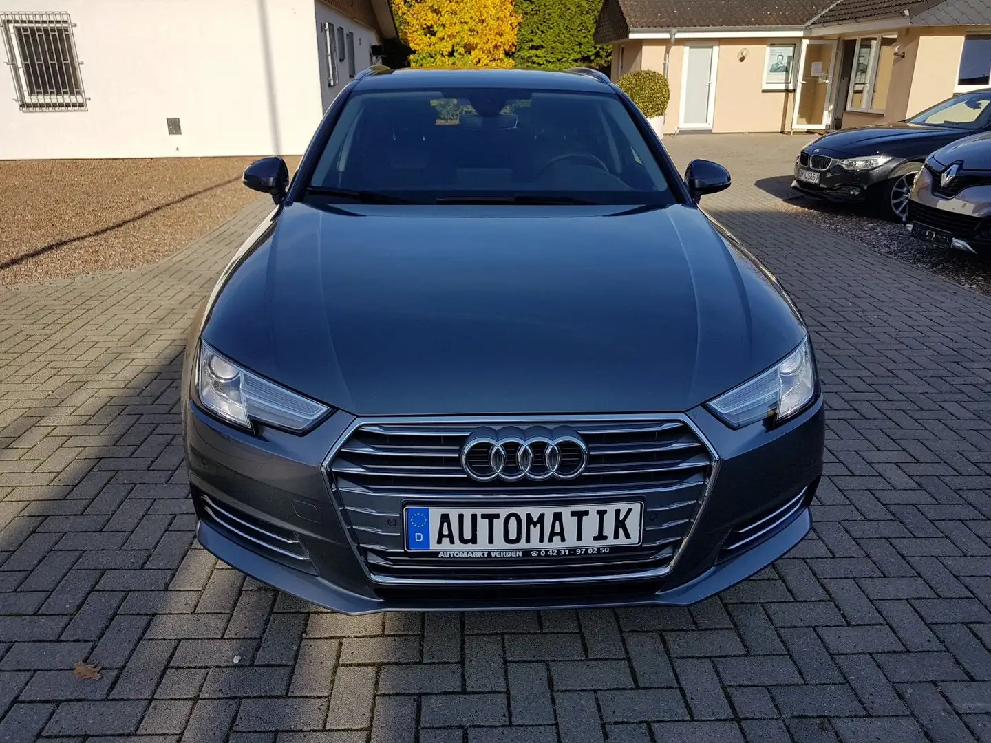 Audi A4 Avant sport  LEDER  XENON  RFKA  MMI HKLÖ Grau - 2