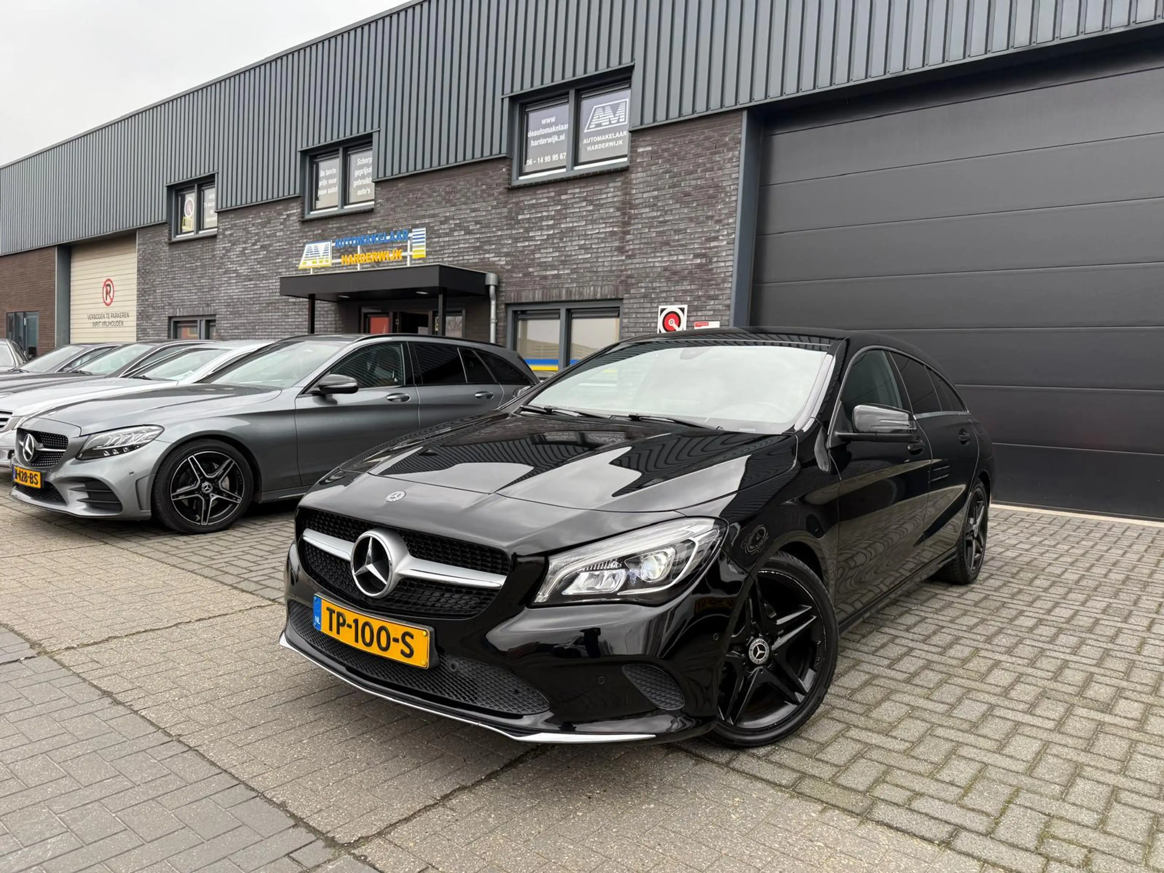 Mercedes-Benz CLA 180 Shooting Brake d Business Solution | 1E EIGENAAR | — photo 2
