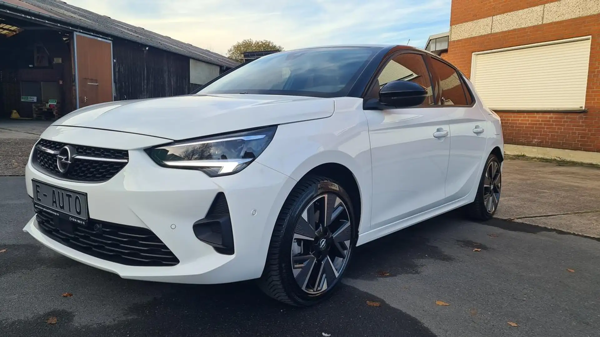 Opel Corsa F e GS-Line Navi 16 Zoll  11Kw Lader Weiß - 1