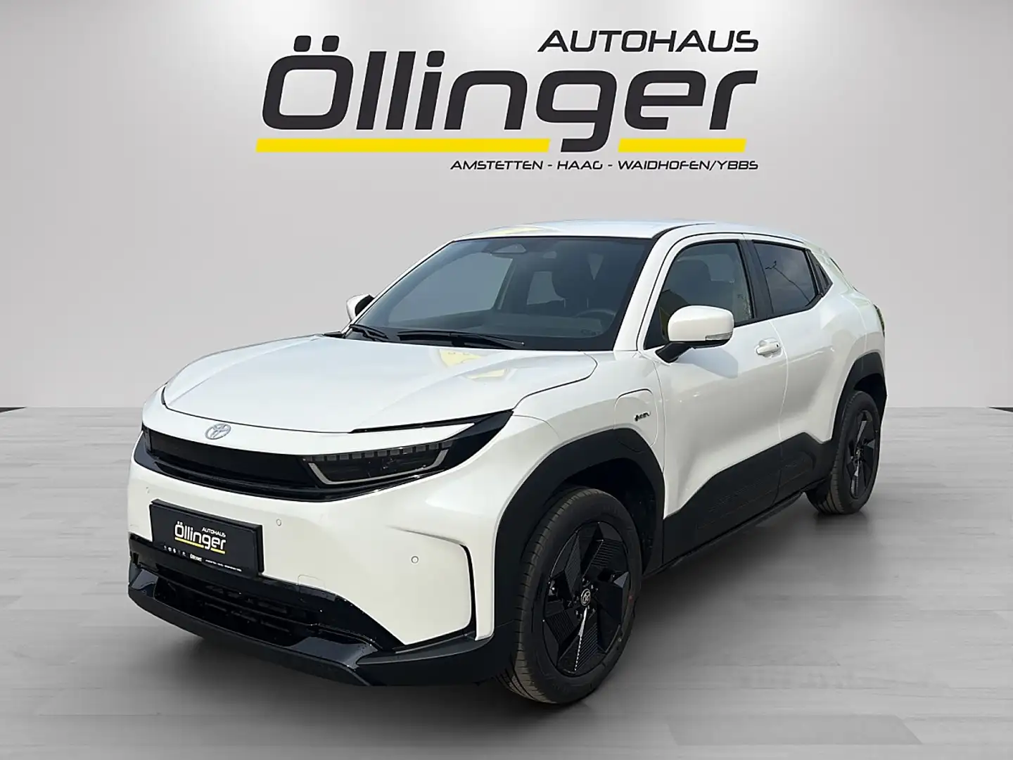 Toyota Urban Cruiser Elektro AWD 61kWh Teamplayer Aut. Weiß - 2