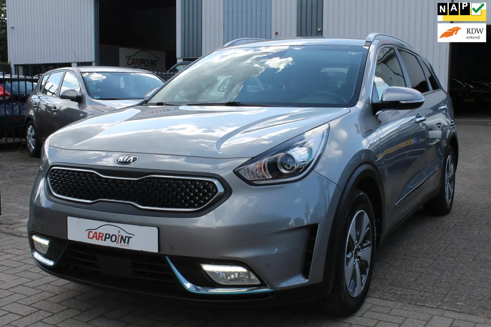 Kia Niro 1.6 GDi PHEV DynamicLine Plug In ACC Clima Navi Gris - 1