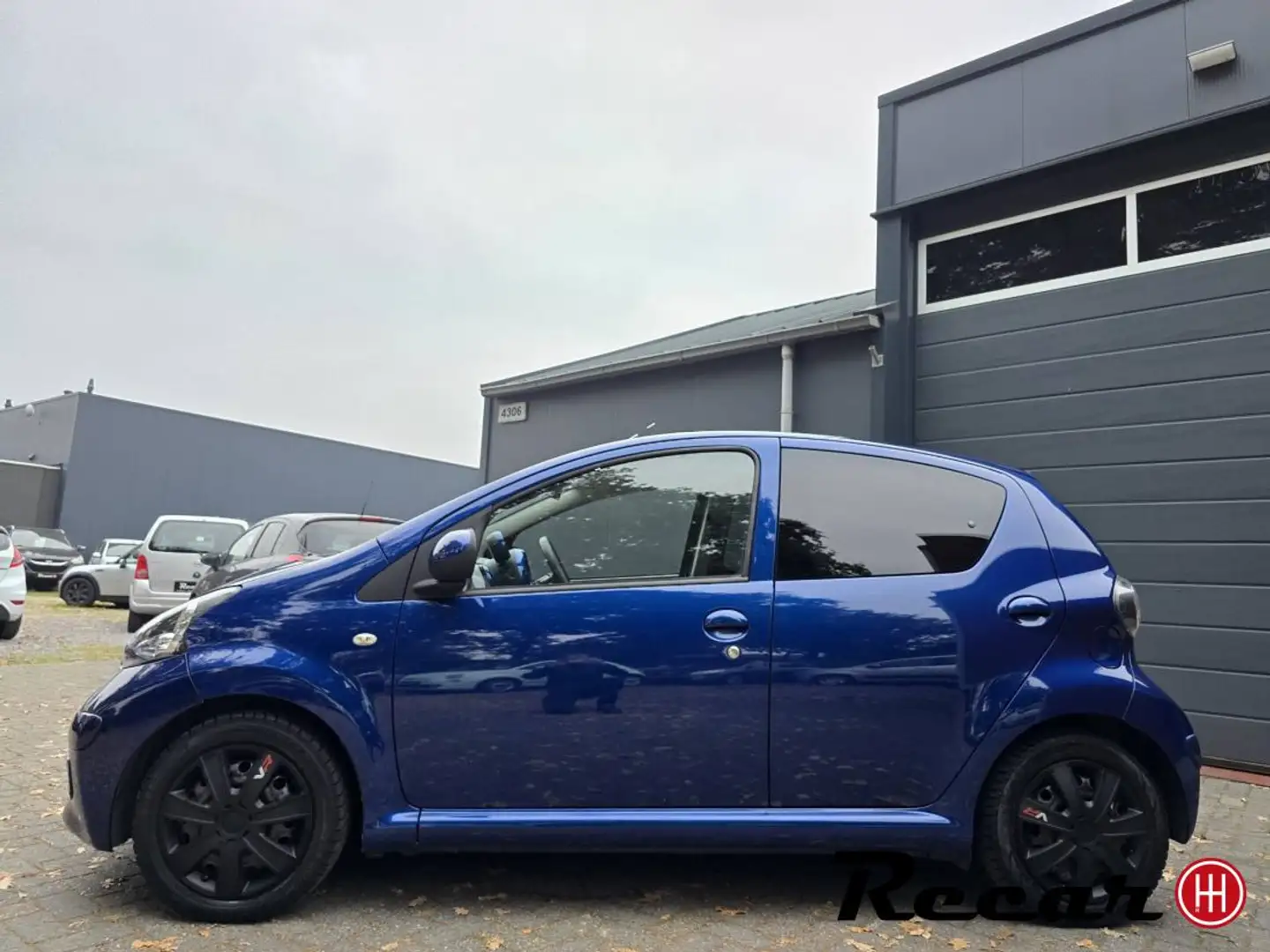 Toyota Aygo 1.0-12V Sport/Airco/5Drs/Sport!/Nap/Jvc. Blauw - 2