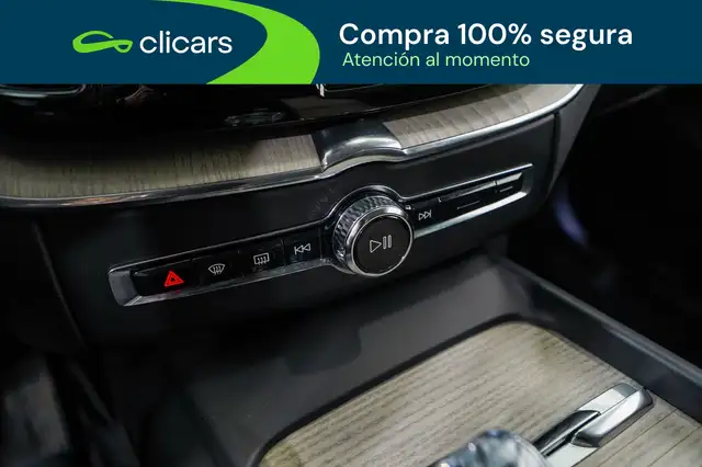 Volvo XC60 view 28