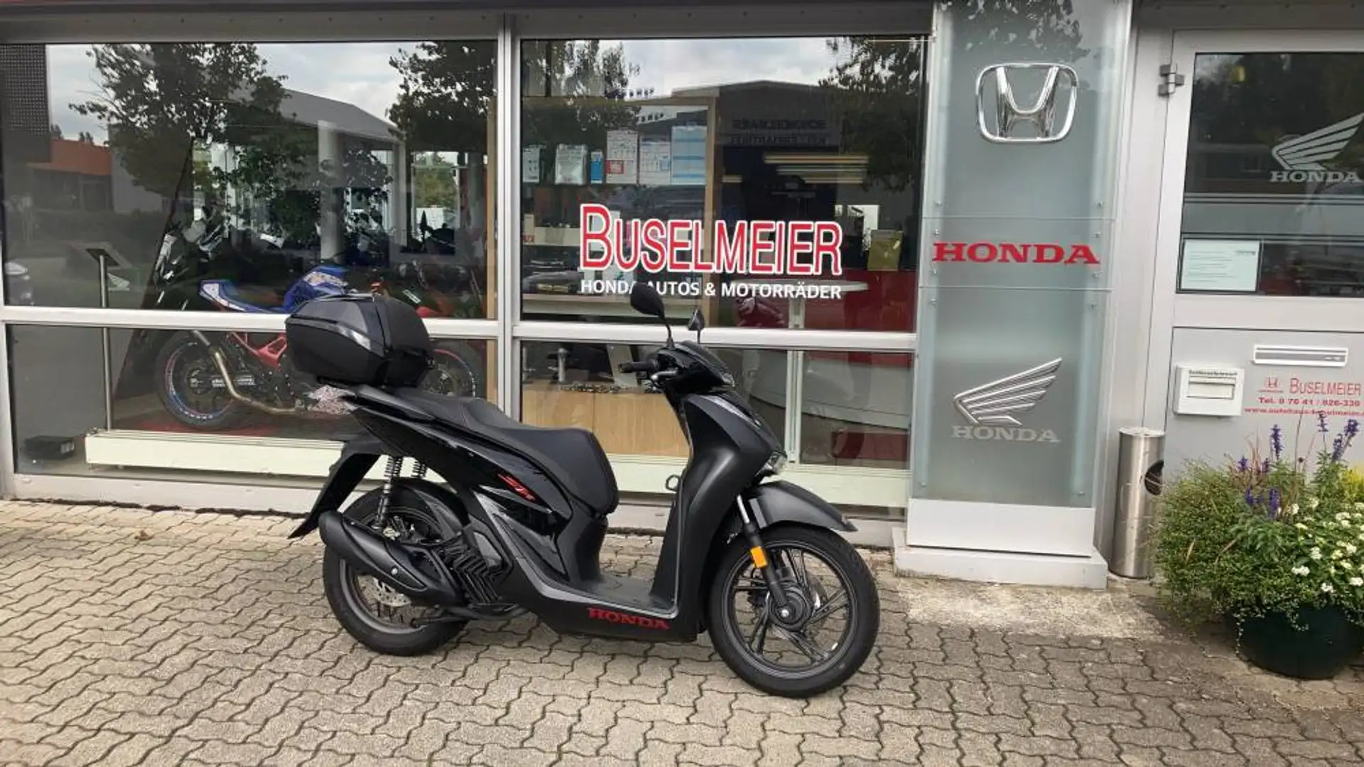 Honda SH 125 Euro5+ Topcase Zwart - 2