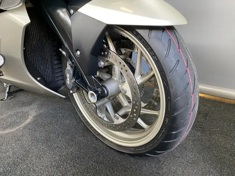 BMW K 1600 GTL - foto 5