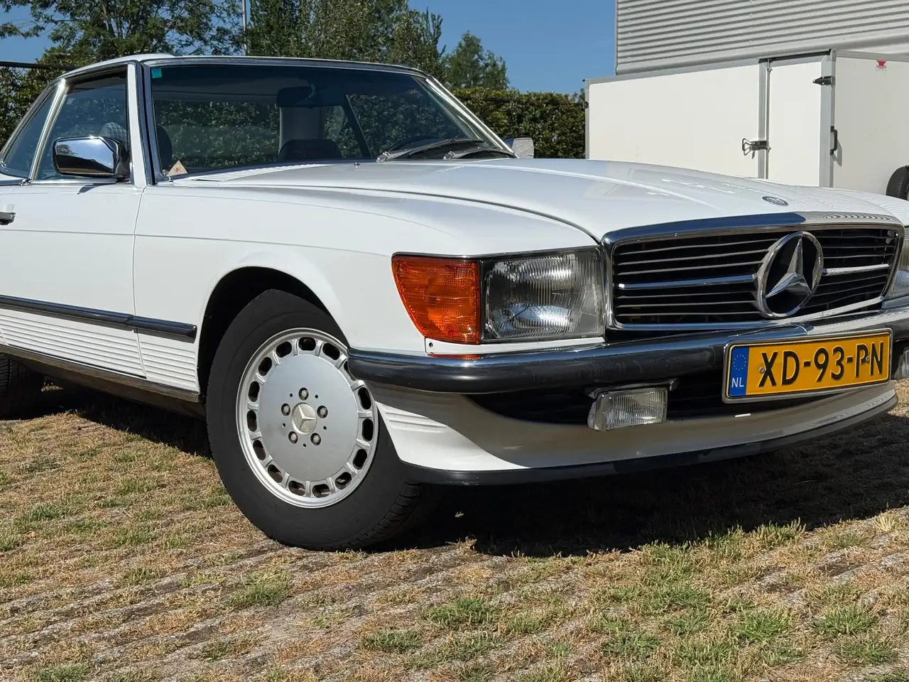 Mercedes-Benz SL 300, foto 2