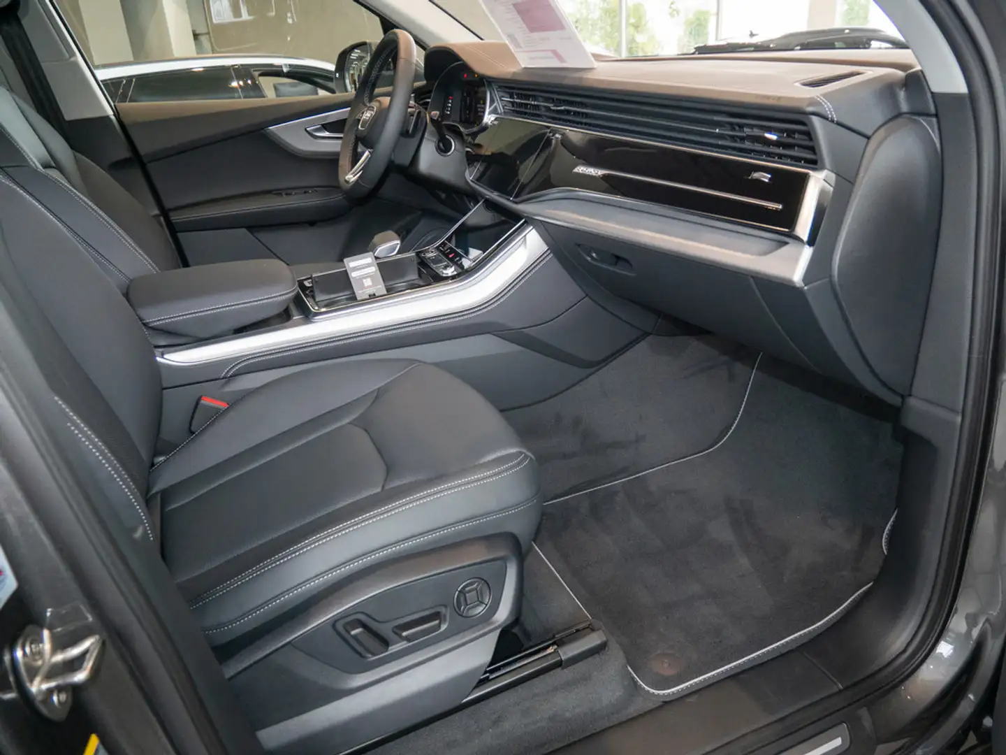 Audi Q7 SUV 45 TDI quattro Grau - 2