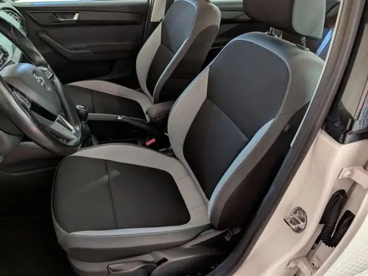 Škoda Fabia COMBI 1.4 TDI Ambition 2016, foto 81