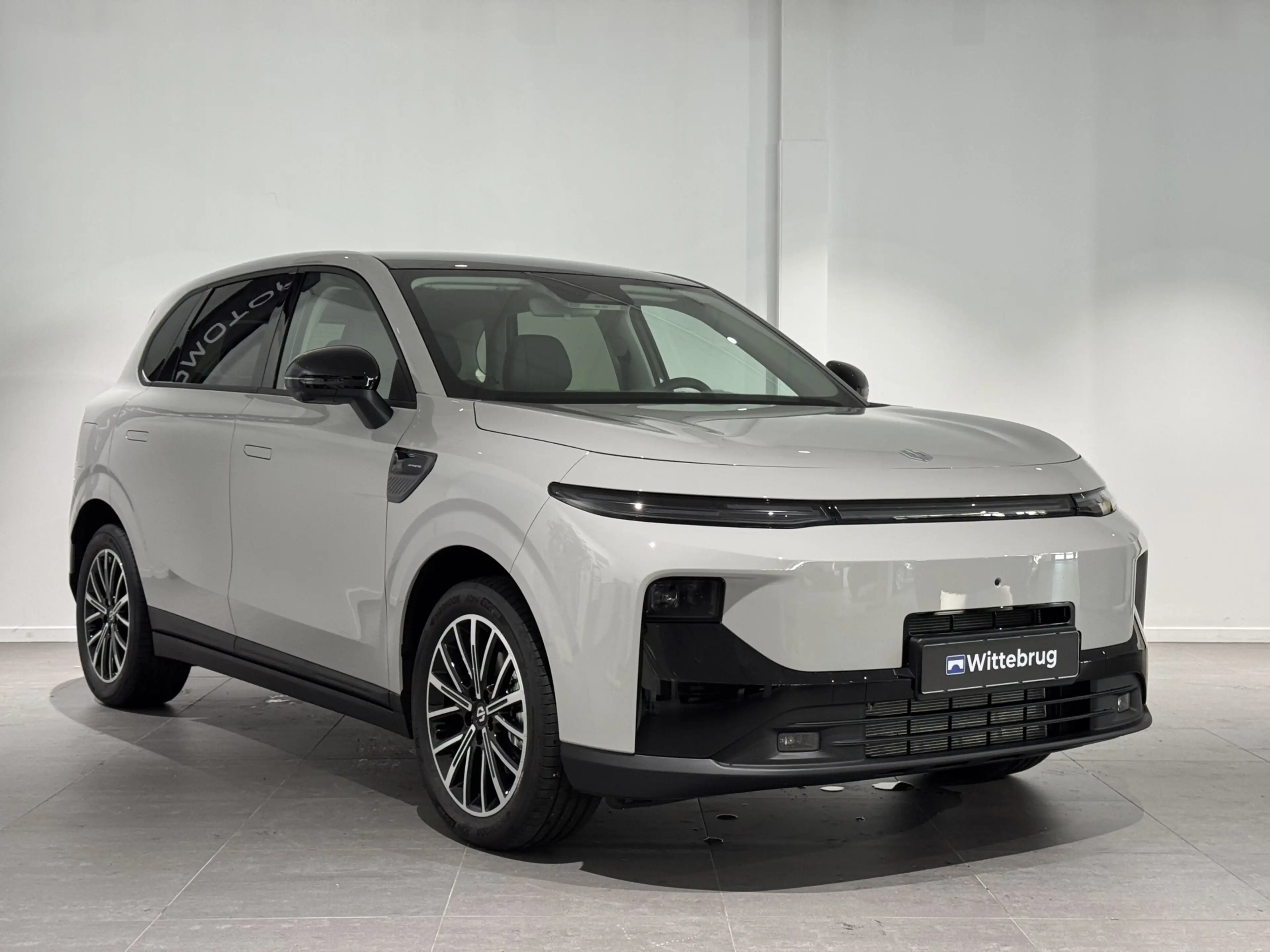 Leapmotor B10 Design Hybrid EV 18.8 kWh 900 km actieradius!!! — photo 4