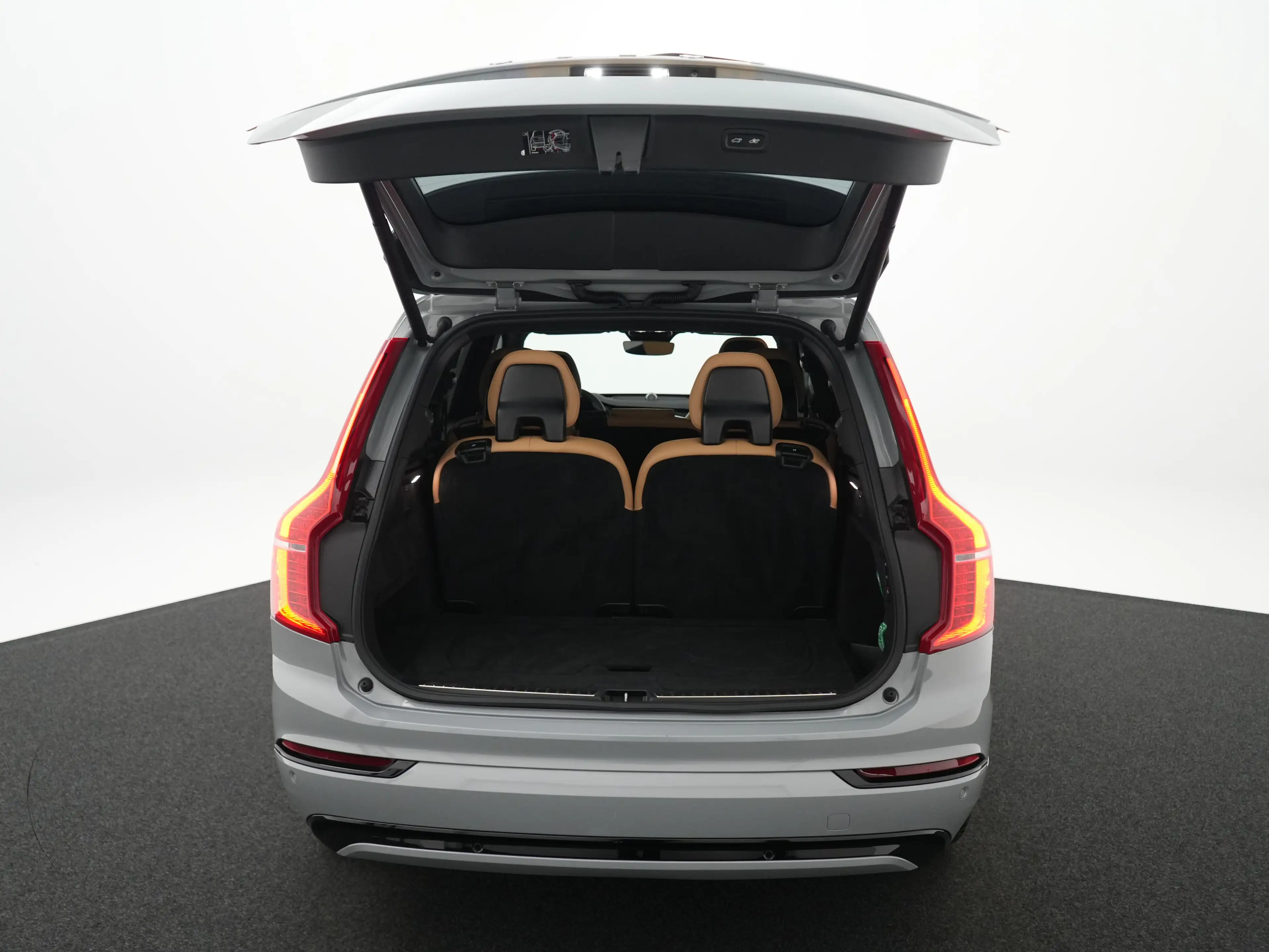 Volvo XC90 T8 Recharge AWD Ultra Dark | Full Options | Luchtv — photo 14
