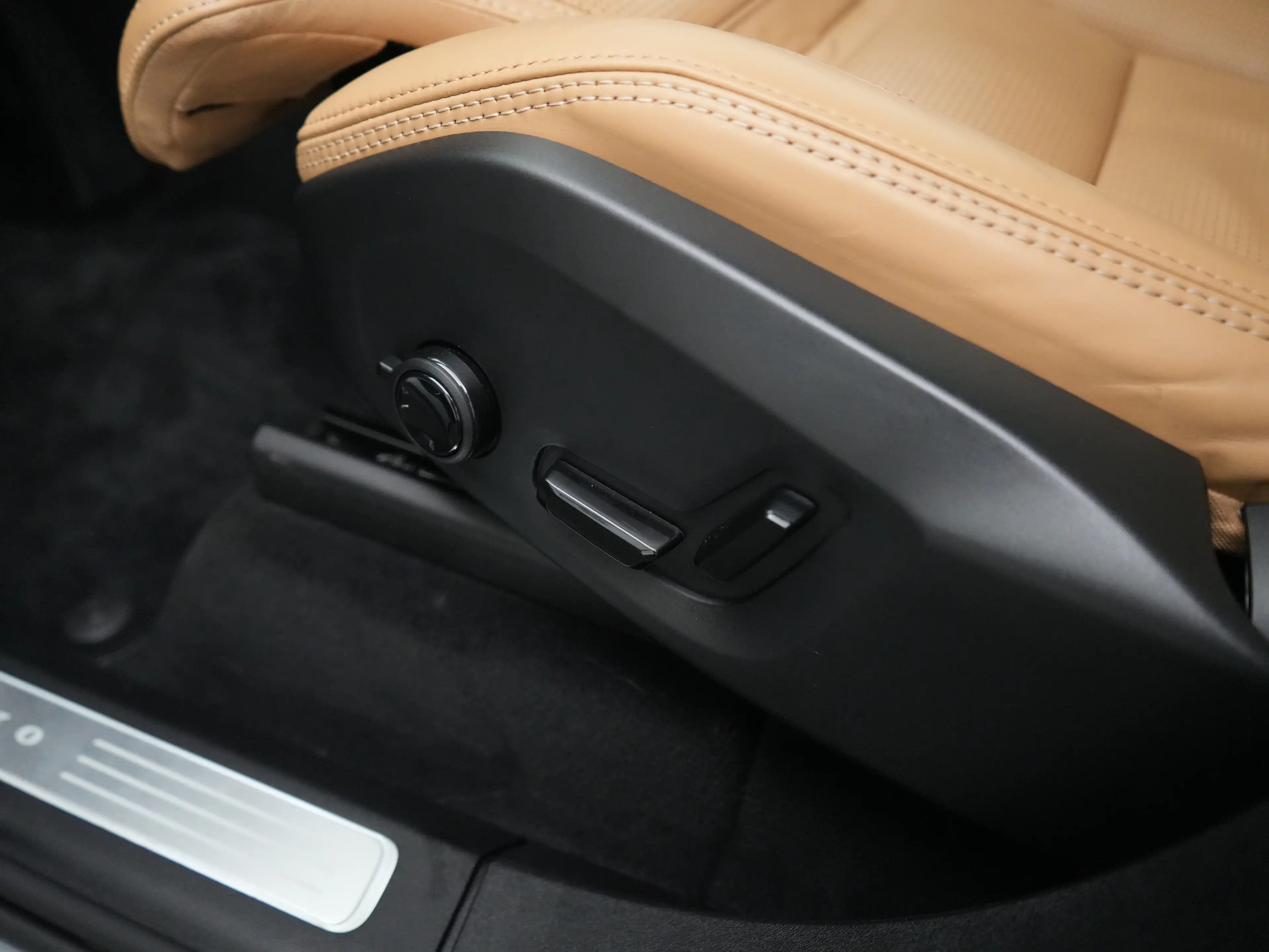 Volvo XC90 T8 Recharge AWD Ultra Dark | Full Options | Luchtv — photo 33