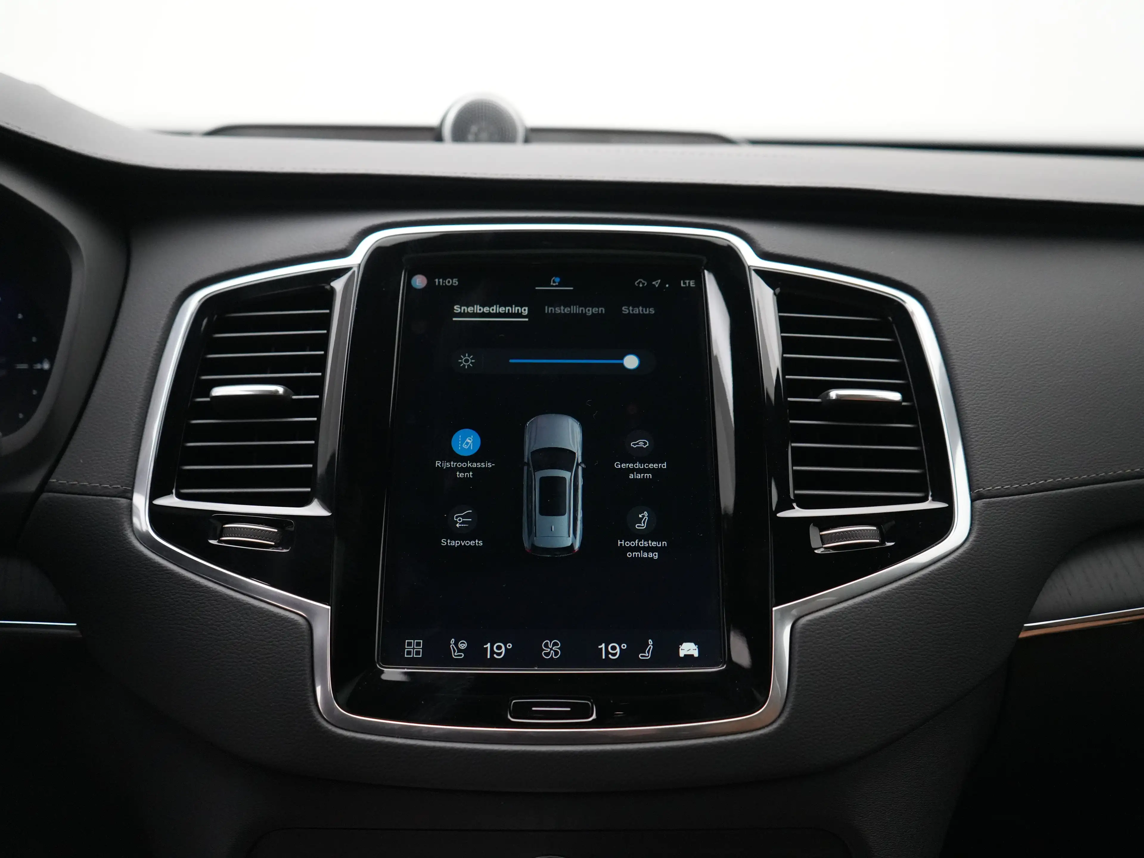 Volvo XC90 T8 Recharge AWD Ultra Dark | Full Options | Luchtv — photo 47