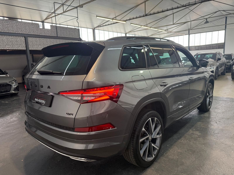 Skoda Kodiaq Sportline 4x4 — photo 8