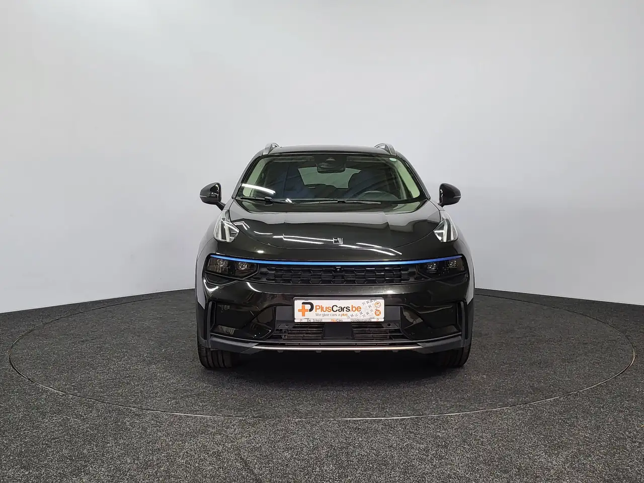 Lynk & Co 01 2023
