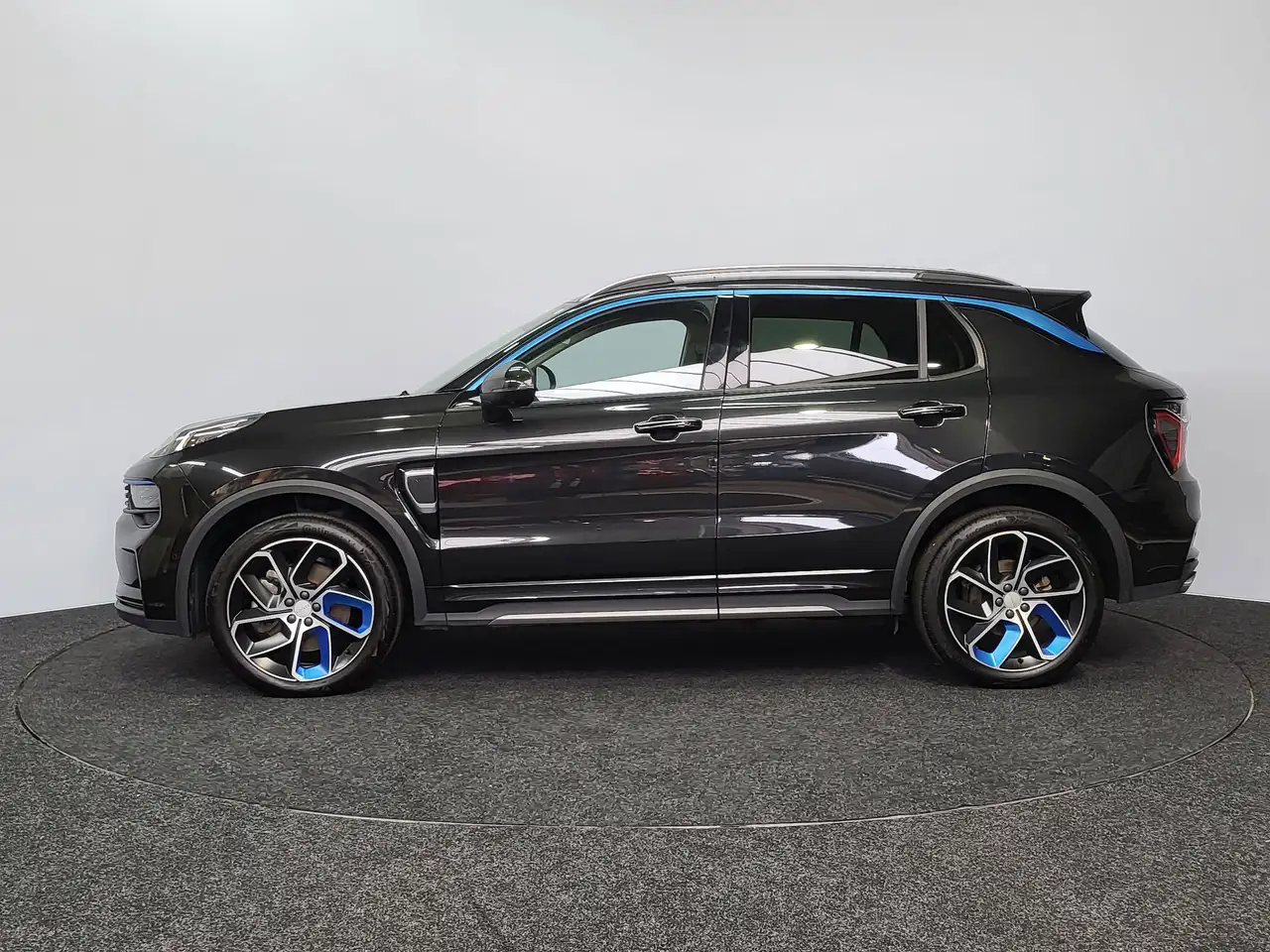 Lynk & Co 01 2023
