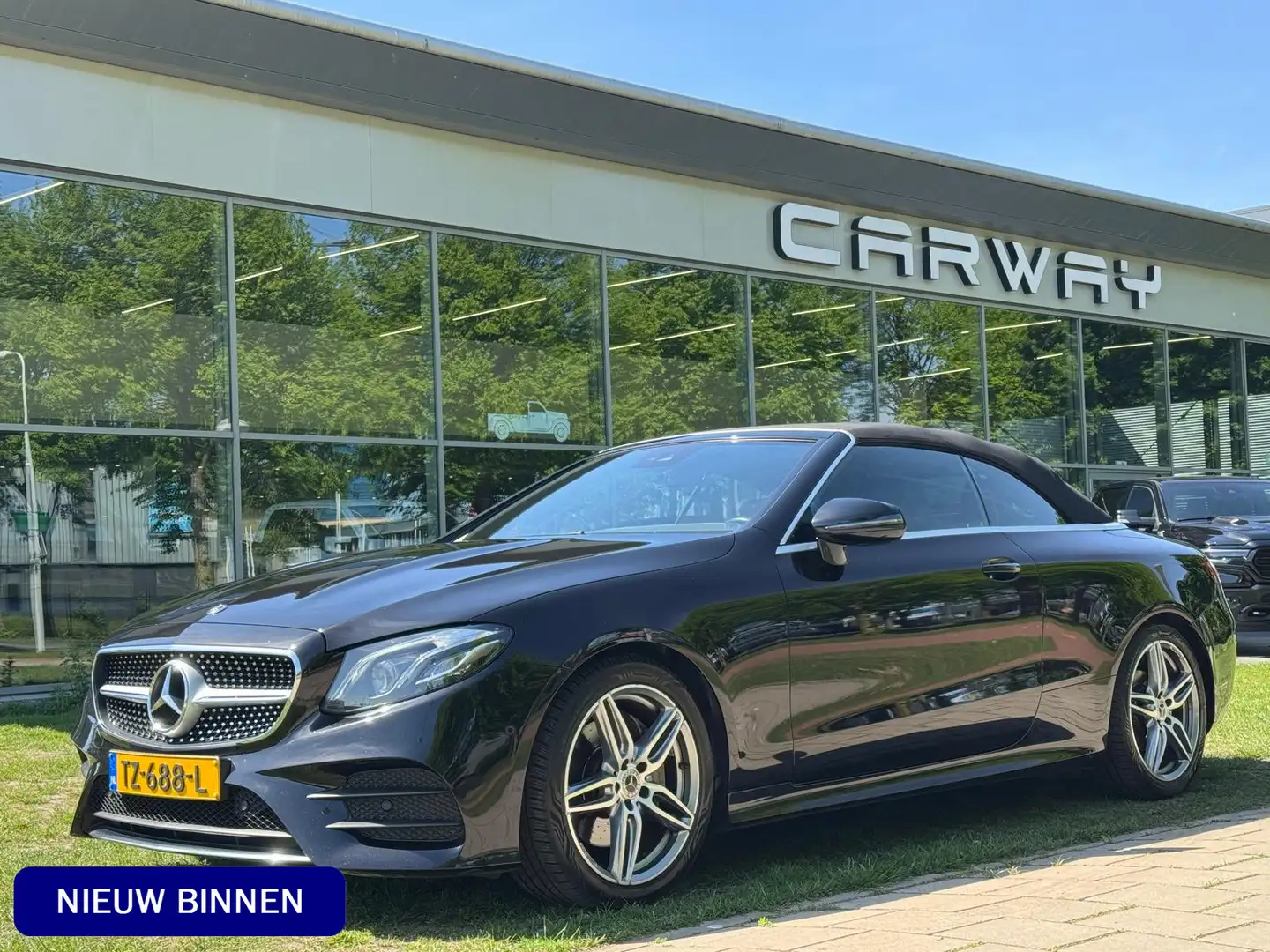 Mercedes-Benz E 200 Premium AMG Cabrio NIEUW MODEL!! Černá - 1