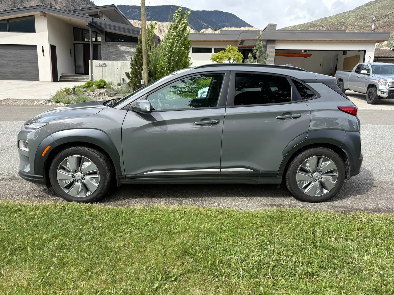 Hyundai KONA снимка Hyundai KONA