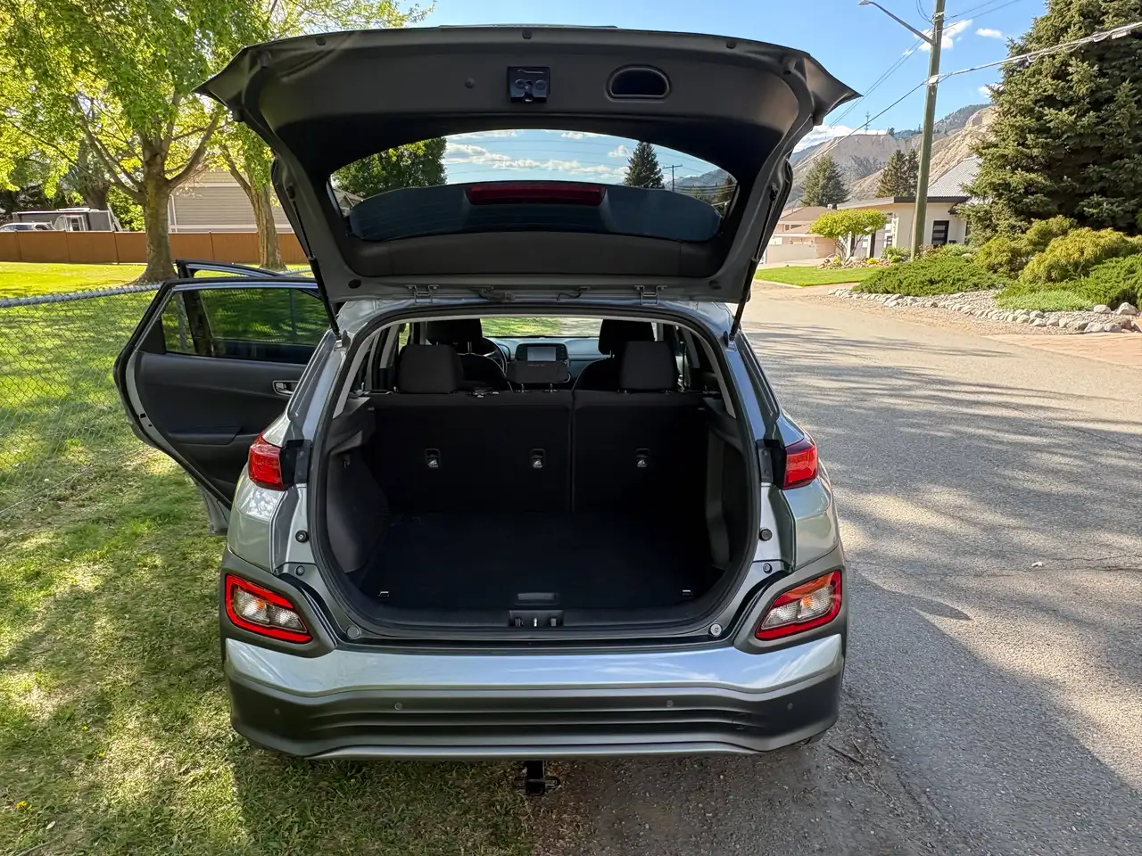 Hyundai KONA снимка Hyundai KONA
