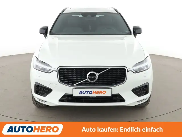 Volvo XC60 view 9