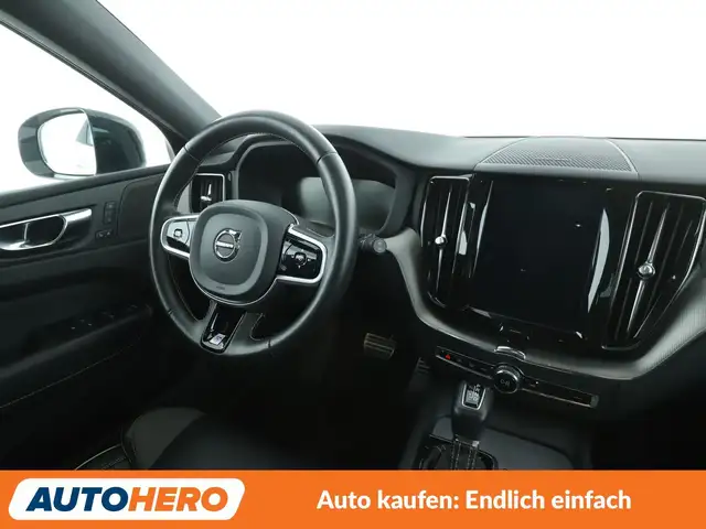 Volvo XC60 view 13