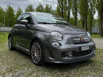 Abarth 595 T-Jet mit seltenem Automatikgetriebe (Für sportlichen Fahrspass F1 Schaltwippen am Lenkrad)