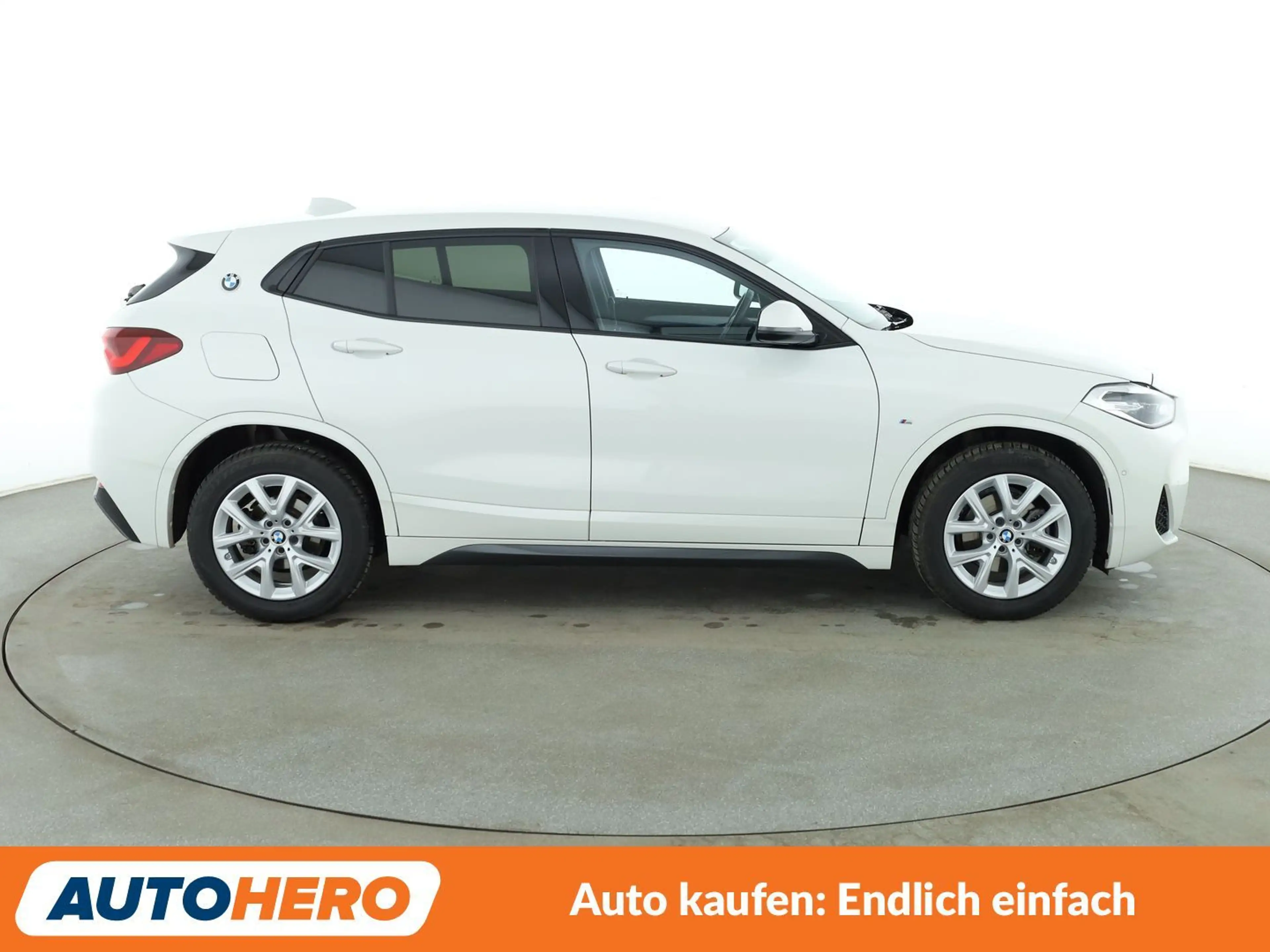 BMW X2 sDrive 18i M Sport*NAVI*PDC*SHZ*TEMPO* — photo 7