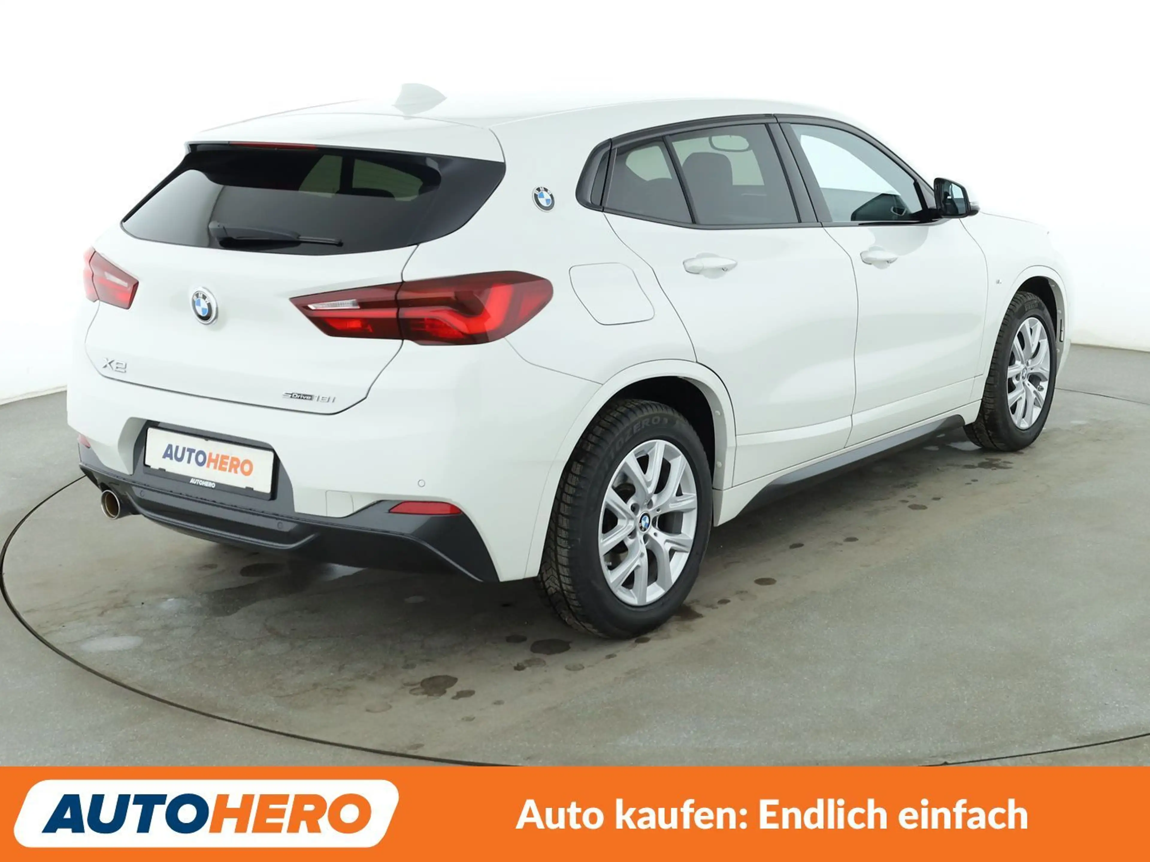 BMW X2 sDrive 18i M Sport*NAVI*PDC*SHZ*TEMPO* — photo 6