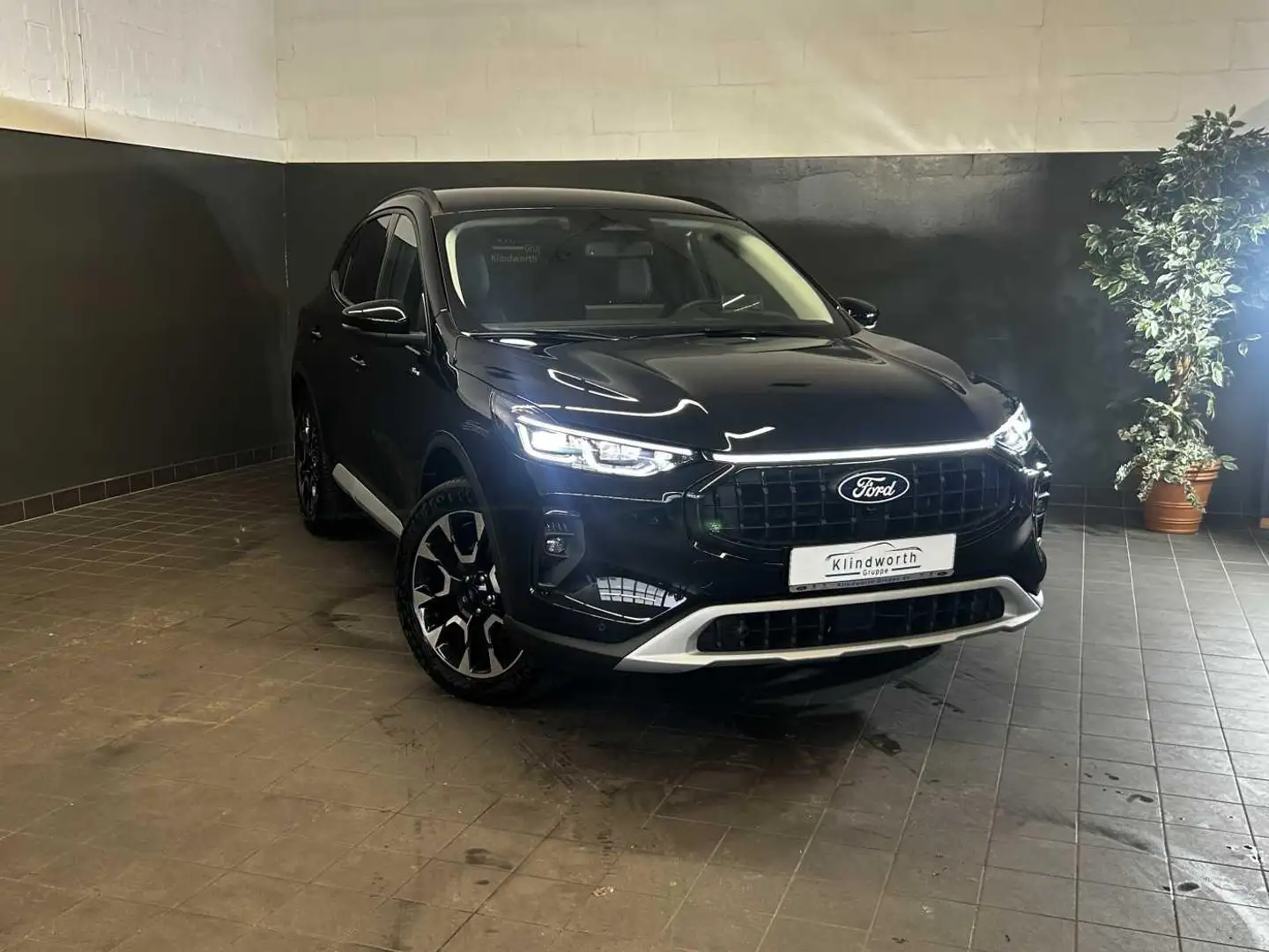 Ford Kuga 2.5 Duratec PHEV ACTIVE X LED-Matrix,Navi Schwarz - 2