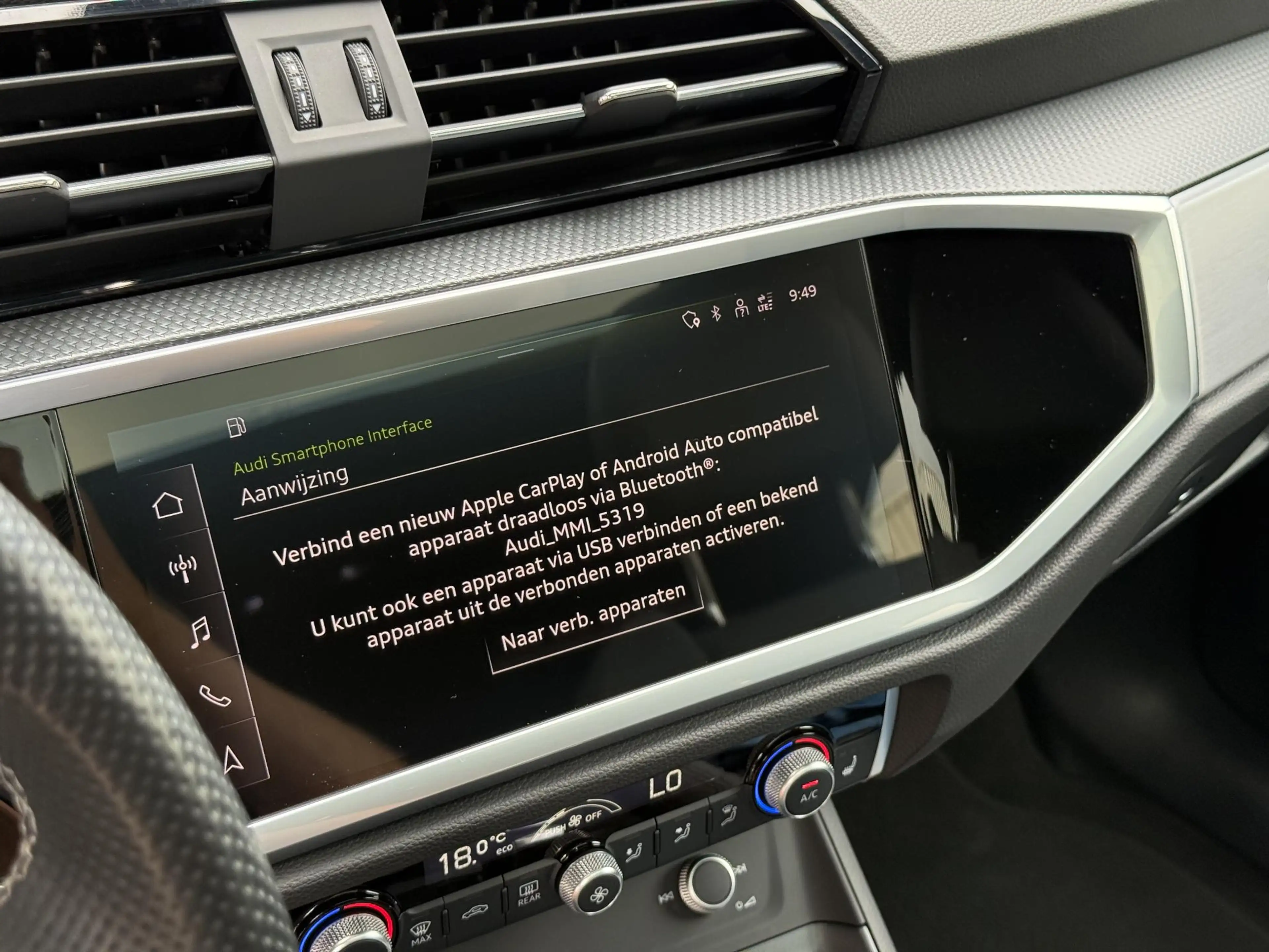 Audi Q3 Sportback 35 TFSI S Edition Competition Pano 19 In — photo 23