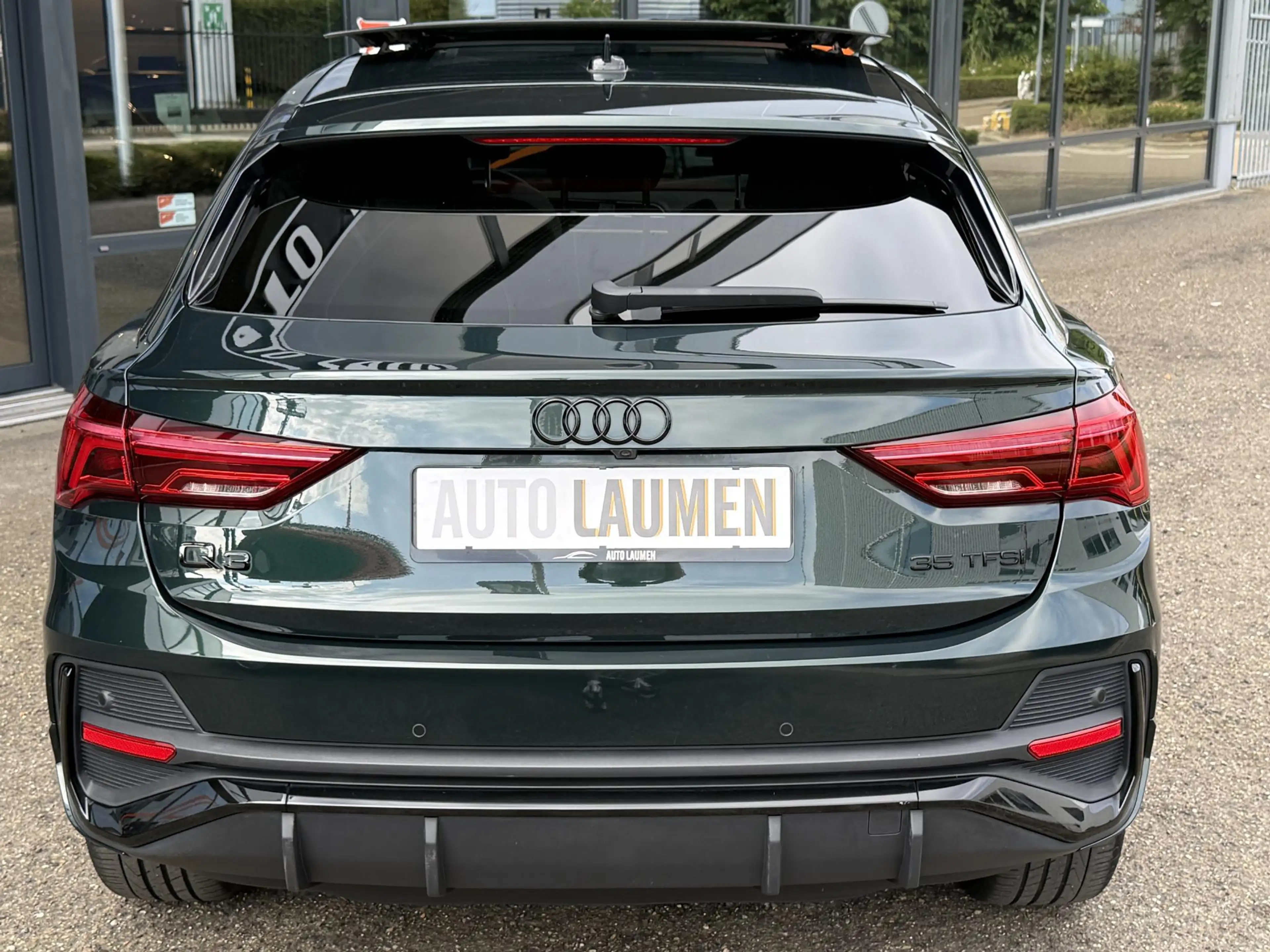 Audi Q3 Sportback 35 TFSI S Edition Competition Pano 19 In — photo 7