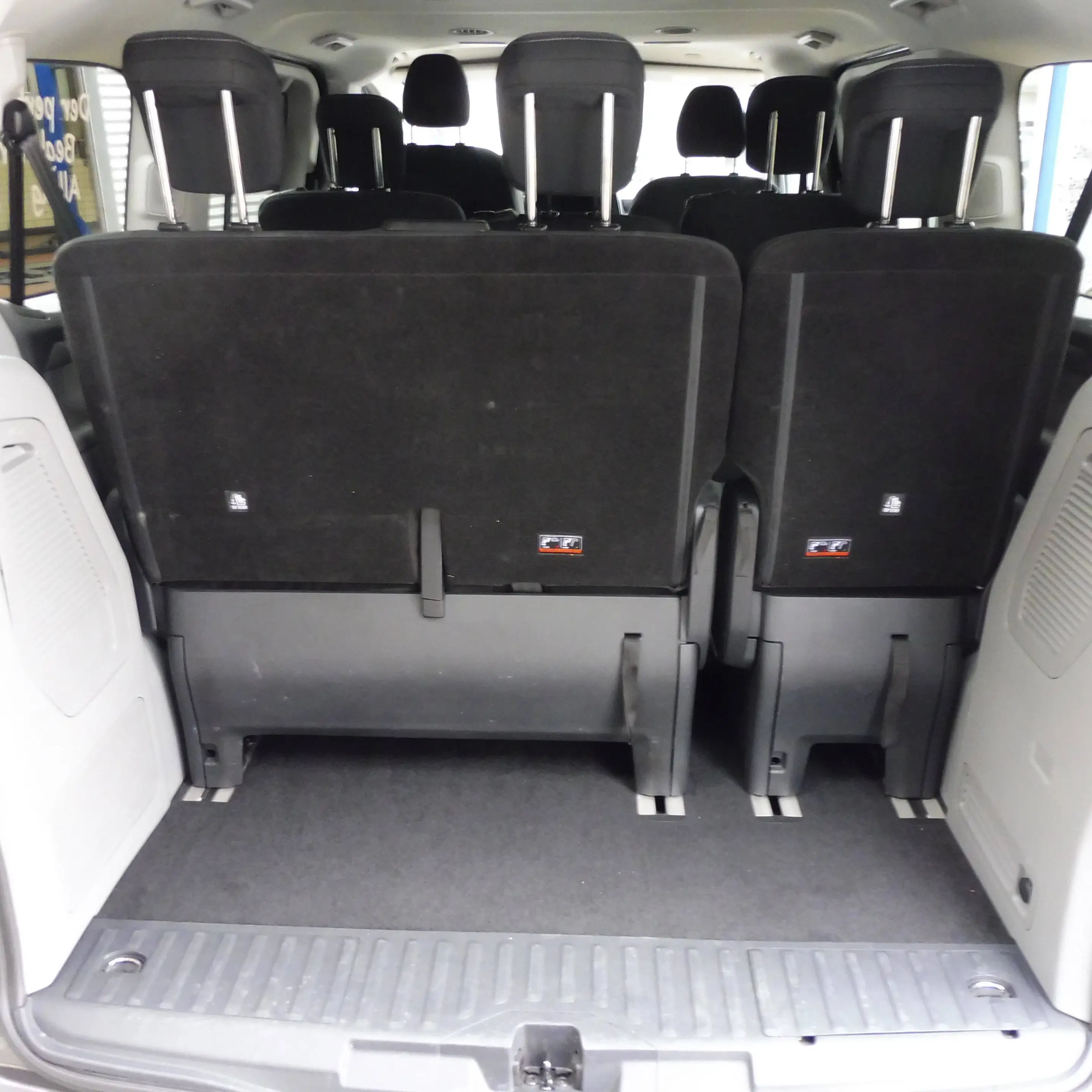 Ford Tourneo Custom Titanium — photo 9