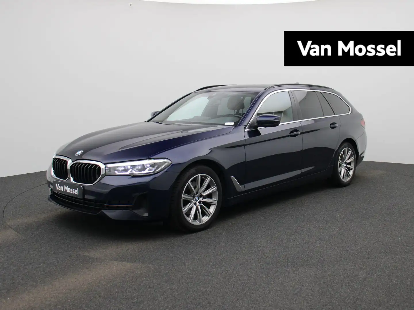 BMW 520 5 Reeks Touring 520d XDrive Aut. (140 kW) NAPPA LE Blauw - 1
