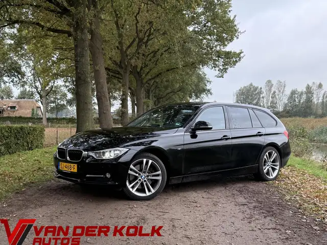 BMW 330 3-serie Touring 330d xDrive High Executive Automaa