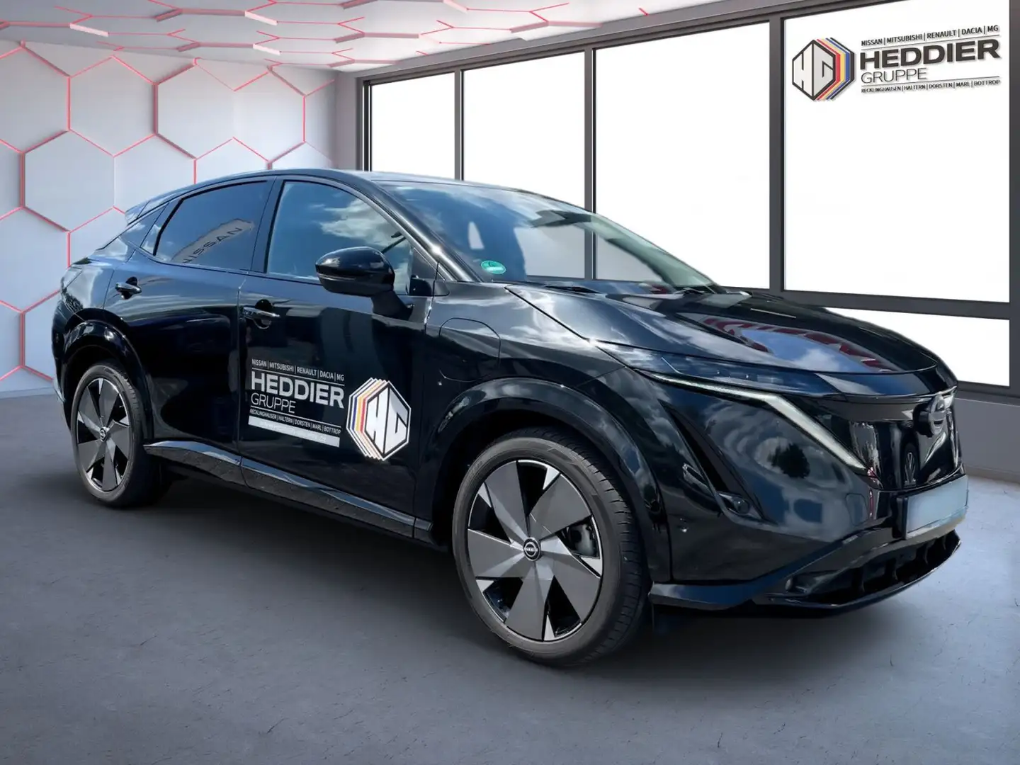 Nissan Ariya 87kWh Evolve+ e-4orce BOSE ALCANTARA SCHIE Noir - 2