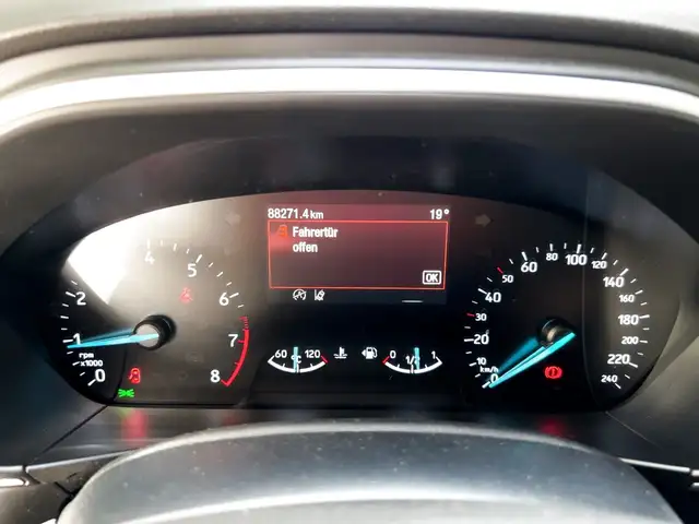 Ford Focus view 7