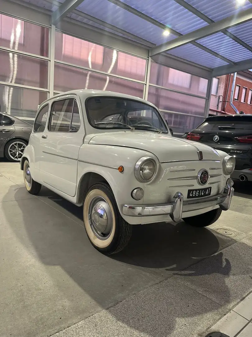 Fiat 600 esclusiv bijela - 2