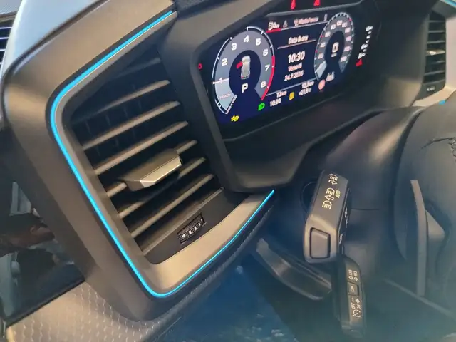 Audi A1 view 9