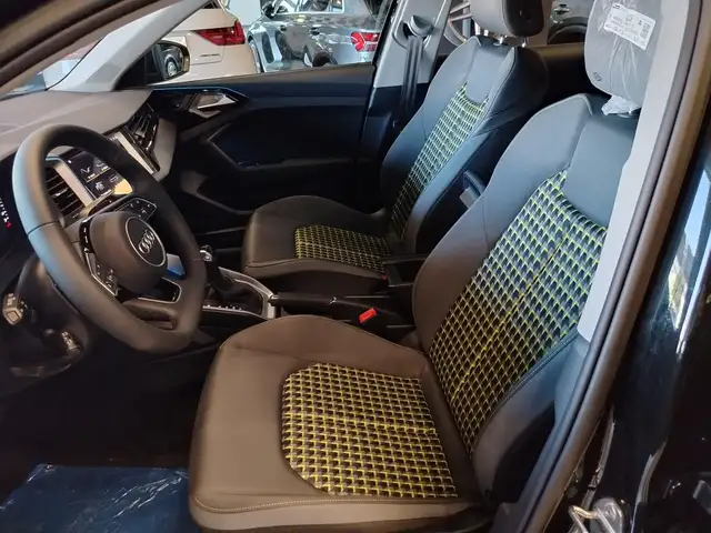 Audi A1 view 11