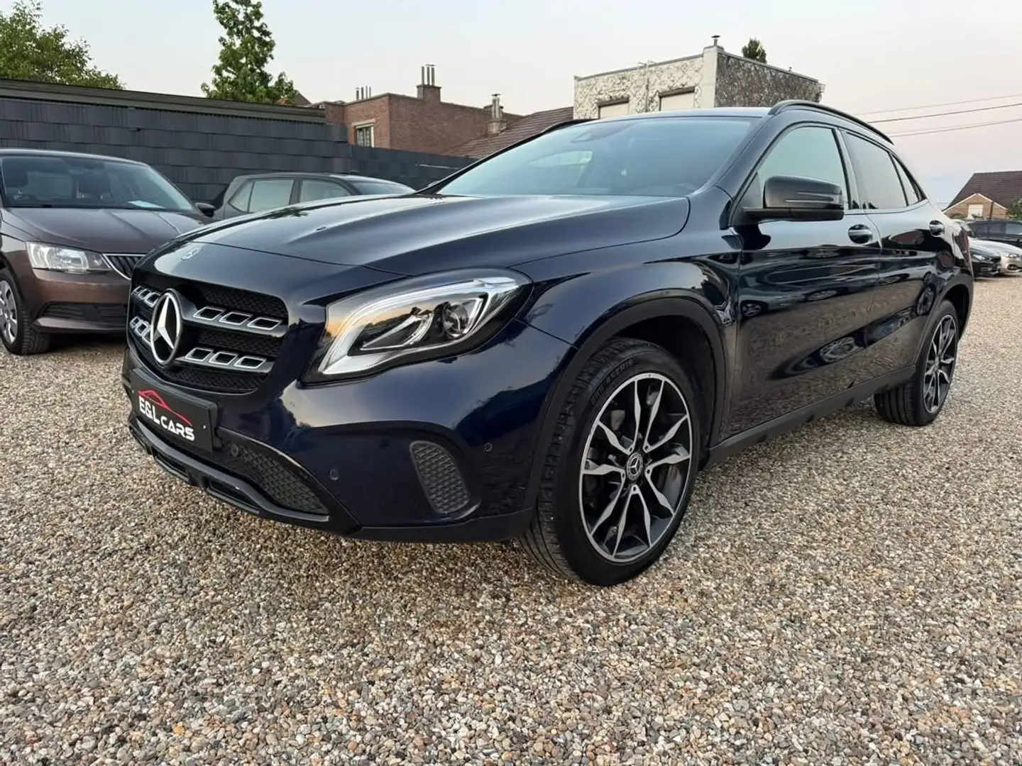 Mercedes-Benz GLA 180 d **12 mois de garantie** Blauw - 1