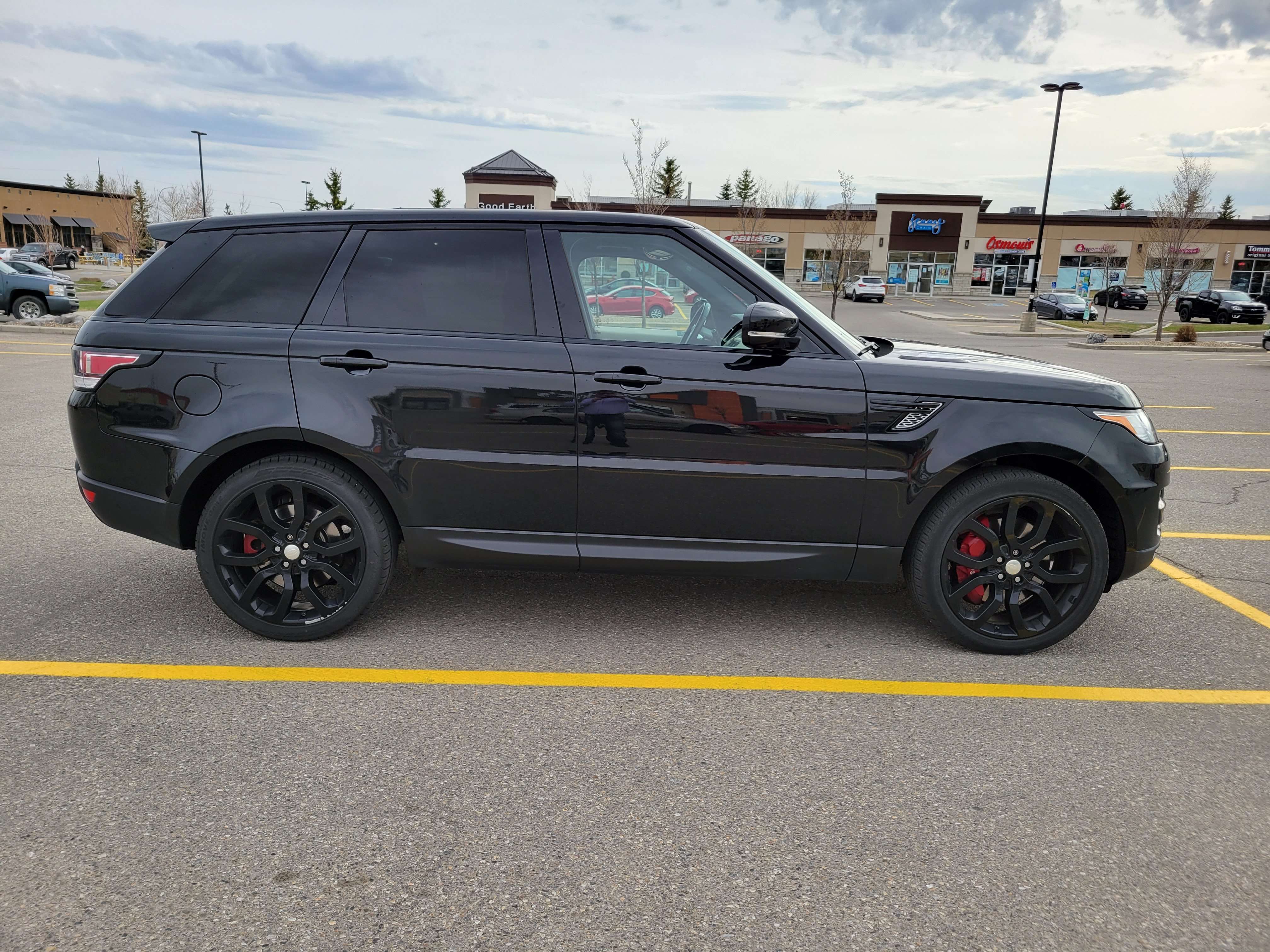 2015 Land Rover Range Rover Sport No Tax Call or Text 403-669-9162 V8 Supercharged alt 3