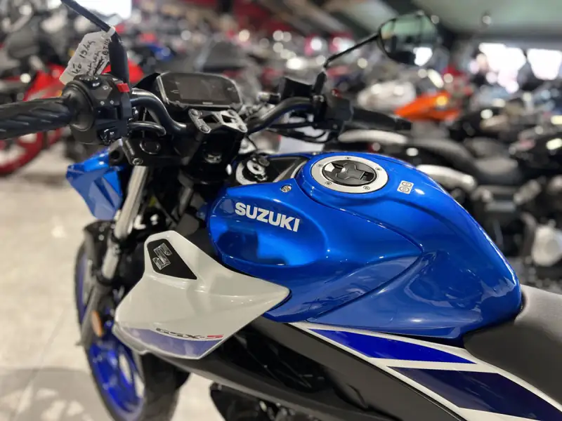 Suzuki GSX-S 125 - foto 5