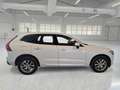 Volvo XC60 B4 D AWD automatico Momentum Pro - thumbnail 3