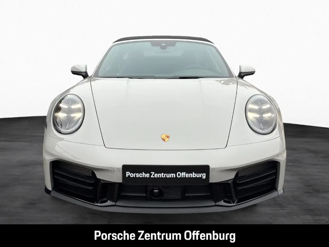 Porsche 992 -2 (911) Targa 4S 8