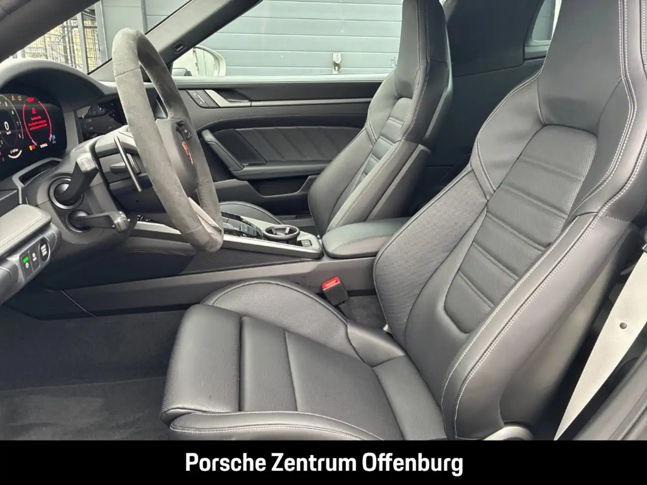 Porsche 992 -2 (911) Targa 4S 5